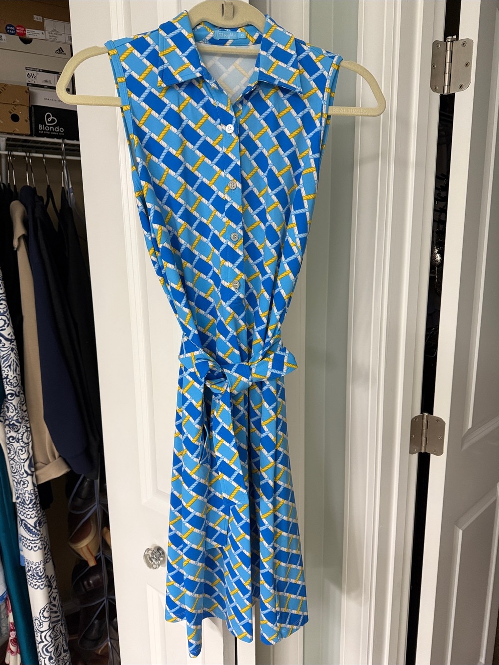 J. McLaughlin Blue Geometric Sleeveless Shirt Dress with Belt
